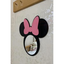 Olur O Zaman Minnie Mouse Figürlü Çocuk Odası Dekoratif Pleksi Ayna