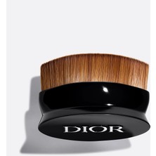 Dior Kabuki Brush N°18
