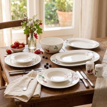 Royal Canterbury Very Berry 53-Piece Dinnerware Set