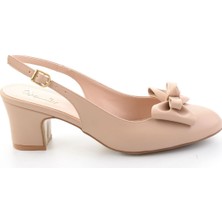 Bambi Beige Women's Classic Heeled Shoes K01231999909