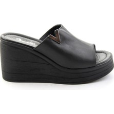 Bambi Black Genuine Leather Women's Slippers K04040777703