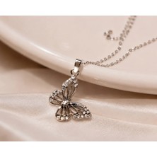 Tikon Jewelry Alessa Kelebek Kolye – 925 Ayar Gümüş Zirkon Taşlı Kelebek Kolye, Ince Zincirli Işıltılı Zarif Kadın Kolyesi, Şık Sevgiliye Hediye Takı