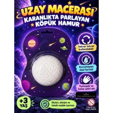 The Monarch Co Uzay Macerası Karanlıkta Parlayan Kurumayan Köpük Hamur - Eğitici Oyuncak (+3 Yaş)