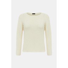 Vakko Ecru Crew Neck Knit Sweater