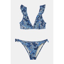 Emmanuela Bikini