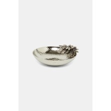 Vakko Oak Branch And Acorn Detail Bowl