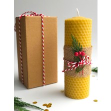 Petekoğlu Dekoratif Doğal Petek Balmumu Mum 14CM x 4.5cm Sarma Tek Blok Mum Kutulu Süslü Yeni Yıl Hediyesi