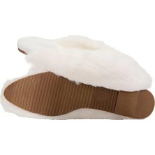 Victoria's Secret Faux Fur Closed-Toe Slippers