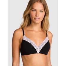 Victoria's Secret Wear Everywhere Lightly Lined Wireless Bra
