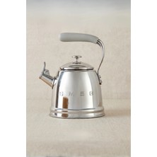 smeg 50's Style Çelik Düdüklü Kettle 2.3 Lt Otomatik Kapanma Özellikli Şık Tasarım