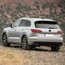 Pratik Ev Arka Cam Silecek Fiskiye Kapağı 5K6955435 Vw Touareg ile Uyumlu 2018-2023