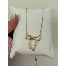 Laris Accessories Taşlı Kurdele Model Gold Çelik Kolye