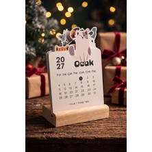 Ozzypix Ahşap Standlı Özel Kesim Kedi Tasarımlı 2027 Masaüstü Takvimi (8,5X12 Cm) - Sevimli Yeni Yıl Hediyesi