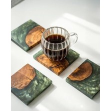Prime Zeytin Ağacı & Yeşil Epoksi Bardak Altlığı Seti 4’lü – El Yapımı Ahşap Reçine