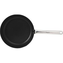 Prime Titanium 24CM Tava, Çelik Sap Siyah