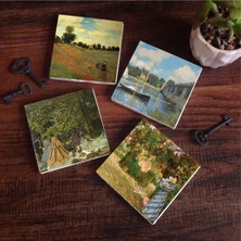 Pinecone Claude Monet Bahçede, Kırda Öğle Yemeği, Argenteuil'de Köprü, Gelincikler Taş Bardak Altlığı Seti - 4 Parça - Dekoratif, Rustik Mutfak Aksesuarı, 10X10 Cm, Kaydırmaz Tabanlı SC128