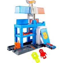 MSP Wheels Oyuncak Araba Parça Seti, Şehir Şehir Merkezi Polis Kulesi Playset ve 1:64 Ölçekli Döküm Polis Aracı, 3 Seviyeye Genişler, Hız Yapış Parça Sistemi