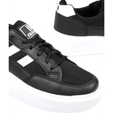 Kadın Siyah-Beyaz Anorak Kalın Taban Sneaker Günlük Spor Ayakkabı