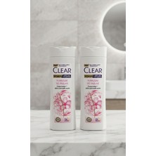 Clear Kadınlar Için Yumuşak ve Parlak Etkili Şampuan 2'li Set (350 ml x 2)