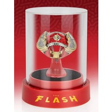 Noble Collection The Flash Movie - The Flash Yüzüğü ve Sergileme Standı