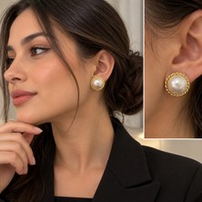 Balevien Burgu Çerçeveli Inci Küpe - Gold