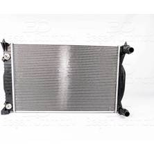 Audi A4 1.8. 2.0. 1.9tdı 2001- Su Radyatörü Brazing At 632X399X26 mm 8MK376717231 Wisco