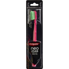 Colgate Neo Diş Fırçası Orta - 2546 Fırça Kılı, Minimalist Tasarım 3'li Ekonomik Paket - 3 Adet