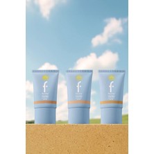 Flormar Renkli Güneş Koruyucu SPF50 Tüm Cilt Tipleri İçin Nemlendirici Etkili Doğal Bitişli 30 ml 8682536090384