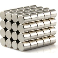 Dünya Magnet 5x5 cm Yüksek Çekim Gücüne Sahip Neodyum Mıknatıs 50'li Paket Endüstriyel ve Ev Kullanımı