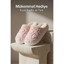 Liarca Unisex Ultra Hafif Yumuşak Peluş Kaymaz Taban Anne Çocuk Misafir Pembe Kalp Desenli Ev Terliği