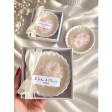 A V Concept 25 Adet Kişiselleştirilebilir Çiçekli Taş Tozu Mum - Nişan, Nikah, Düğün, Doğum Günü, Bebek Şekeri Hediyeliği (9x3 Cm)