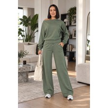 Kadın Oversize Yarasa Kol Bluz ve Bol Paça Pantolon Ikili Takım