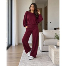 Kadın Oversize Yarasa Kol Bluz ve Bol Paça Pantolon Ikili Takım