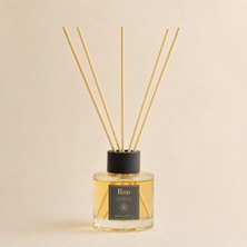 Rem Home Sandal Vanilya 150 ml Bambu Çubuklu Oda Kokusu – Yuvarlak Silindir Cam Şişe