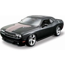Happy Trend 39280-00000101 1:24 Ölçekli Montaj Hattı 2008 Dodge Challenger Srt8 Diecast Model Kiti, Siyah (-) Döküm Araç