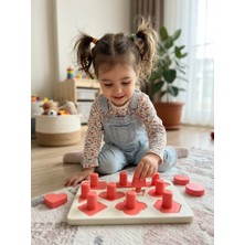 Oyun Dünyası Montessori Okul Öncesi  Oyuncak