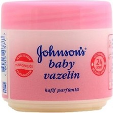 Johnson'S Baby 100 ml Vazelin Hassas Ciltler İçin Uygun Cildi Besleyen Nemlendirici