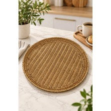 Nokka 35 cm Yuvarlak Hasır Tepsi – Dekoratif Rattan Görünümlü Sunum Tepsisi – Kahve, Kahvaltı ve Servis Tepsisi
