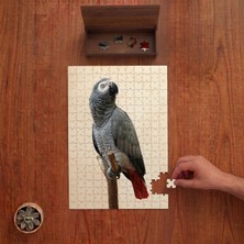 Punto Dizayn Gri Büyük Papağan  Tasarımı 240 Parça Ahşap Puzzle Ahşap Kutuda PD00570
