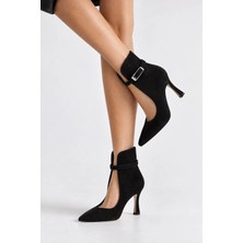 Preshley Kadın Neva Siyah Süet Sivri Burun Ince Topuklu Kemer Detaylı Pencereli Şık Kadın Bot & Stiletto