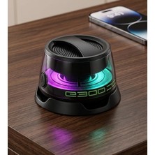 Ertürk Store G300 Mıknatıslı Bluetooth Hoparlör Stand 5W LED Işıklı 5.4 (Siyah), 4 Saat Kesintisiz Çalışma, Telefon Tutucu Stand, Mor LED Aydınlatma, Ultra Taşınabilir, Güçlü Manyetik Vantuz