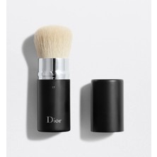 Dior Backstage Kabuki Brush 17