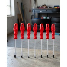 Teknodayım Düz ve Yıldız Başlıklı 7li Tornavida Seti Ergonomik Tutma