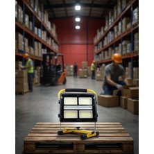 Teknodayım Çok Fonksiyonlu LED Projektör Kamp Lambası Solar Şarjlı Powerbank Özellikli