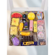 Vattara Squısh Kutusu Box 18’li Sukuşi Seti Trend Squıshler R Çin Mantısı Butter Çilek Dondurma Ayıcık Peynir Tam Liste Fotoğraflarda Mevcut 18 Ürün