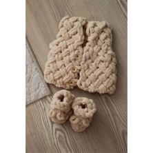 El Örgüsü Bebek Yelek ve Patik Set