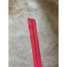 Ahes Metre Kırmızı Fermuar 20 Başlık Takılı