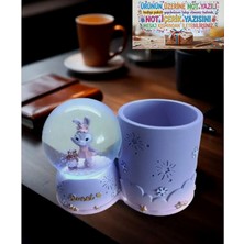 Ayder Online Satış Tavşan Figürlü 15CMX10CM Ebat Pilli Işıklı Dekoratif Kar Küre Kalemlik(dilediğiniz notu mesaj atmanız halinde hediye paketi üzerine yazılı şeklinde gönderim yapılmaktadır)