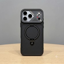 Bluecase iPhone 17 Pro Kılıf Magsafe Uyumlu Manyetik Karbon Fiber Desenli Kamera Korumalı Telefon Kılıfı Siyah