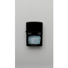 İberk Neodymium Neodimyum Nd 60 Temalı Benzinli Siyah Çakmak Hediyelik
